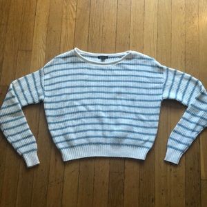Cropped sweater
